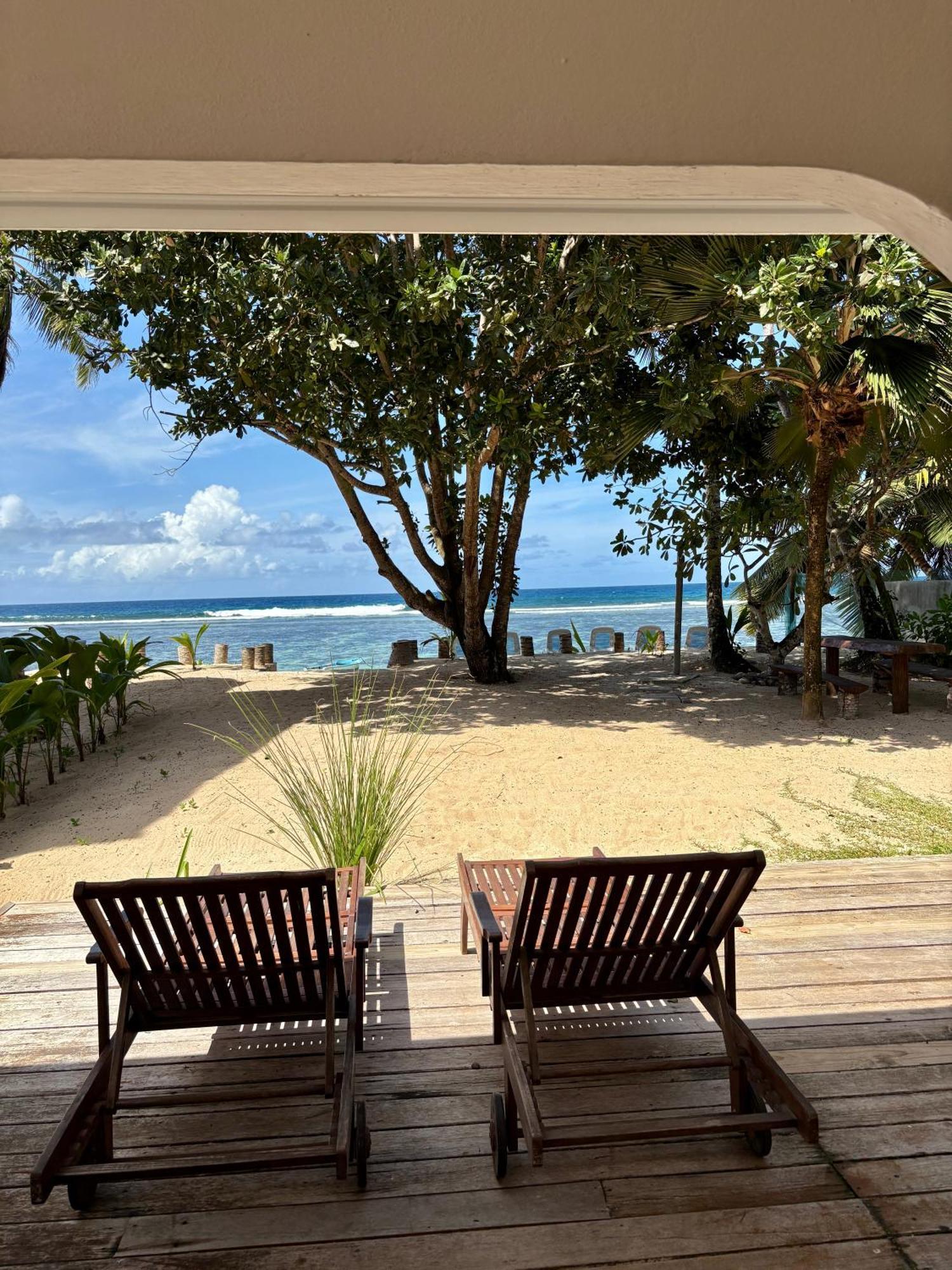 Beach Kaz Takamaka Bagian luar foto